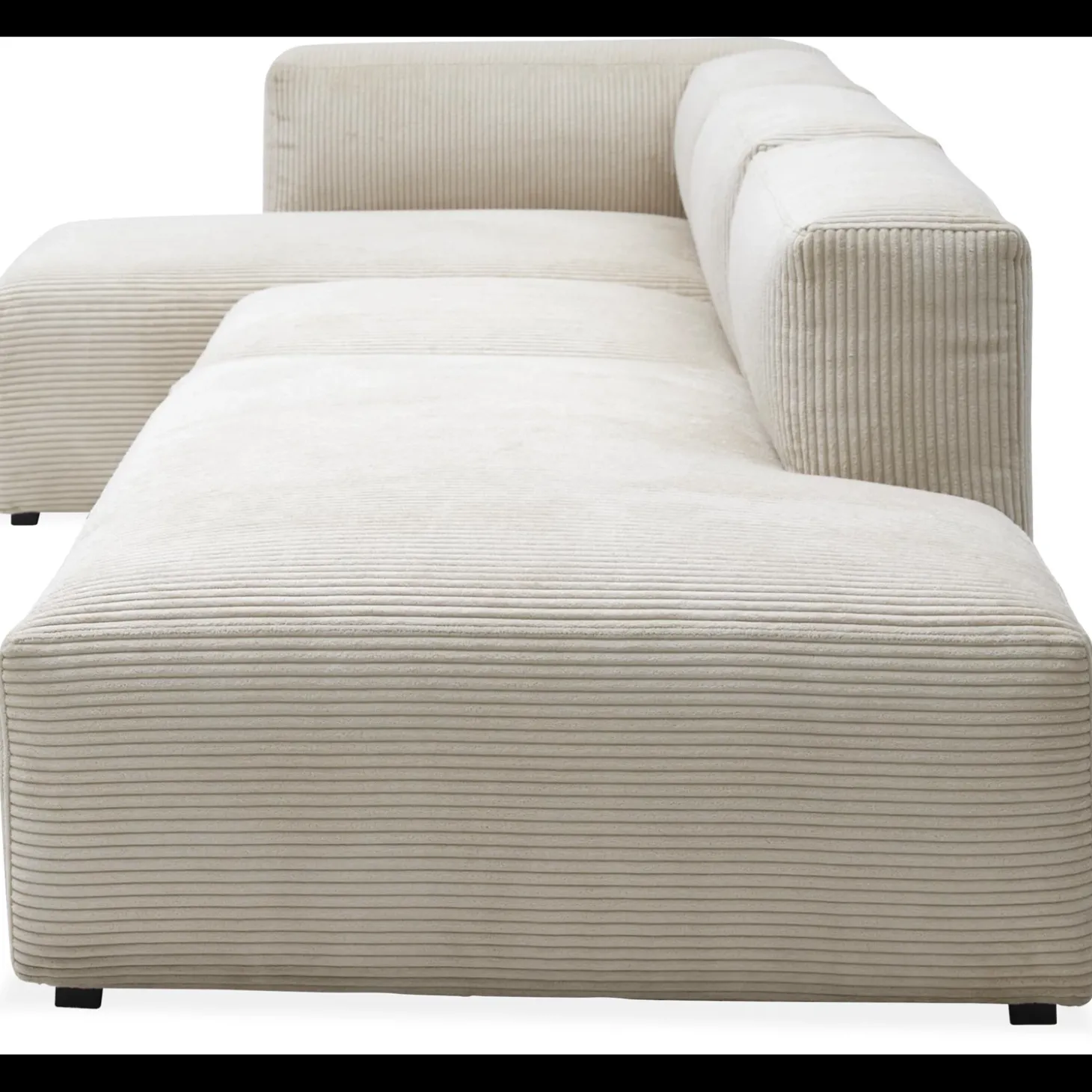 Aimee Sofa med chaiselong og pufafslutning
