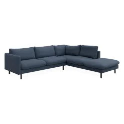 Bjorn højrevendt sofa med pufafslutning