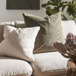 Bjorn højrevendt sofa med pufafslutning