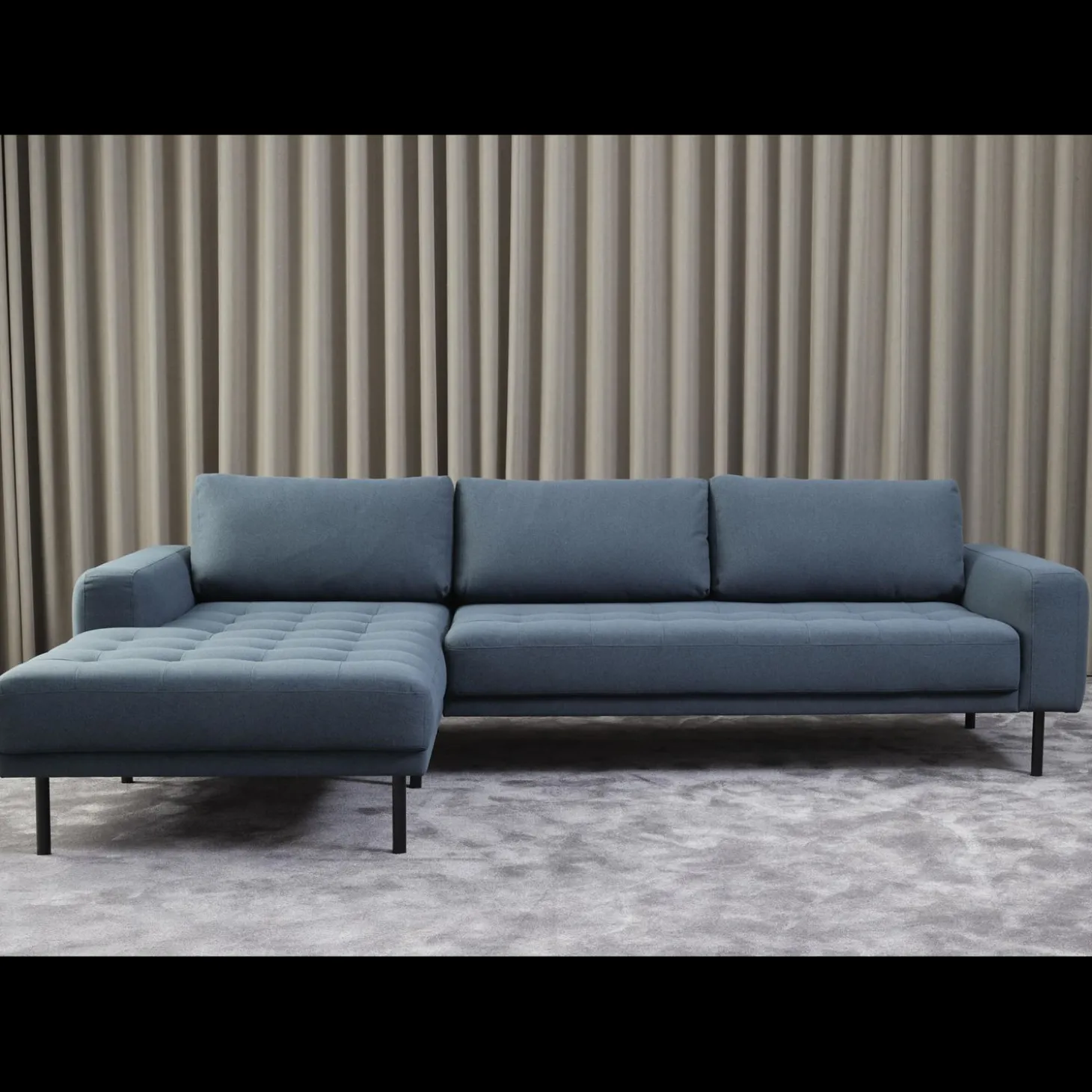 Halfdan venstrevendt sofa med chaiselong