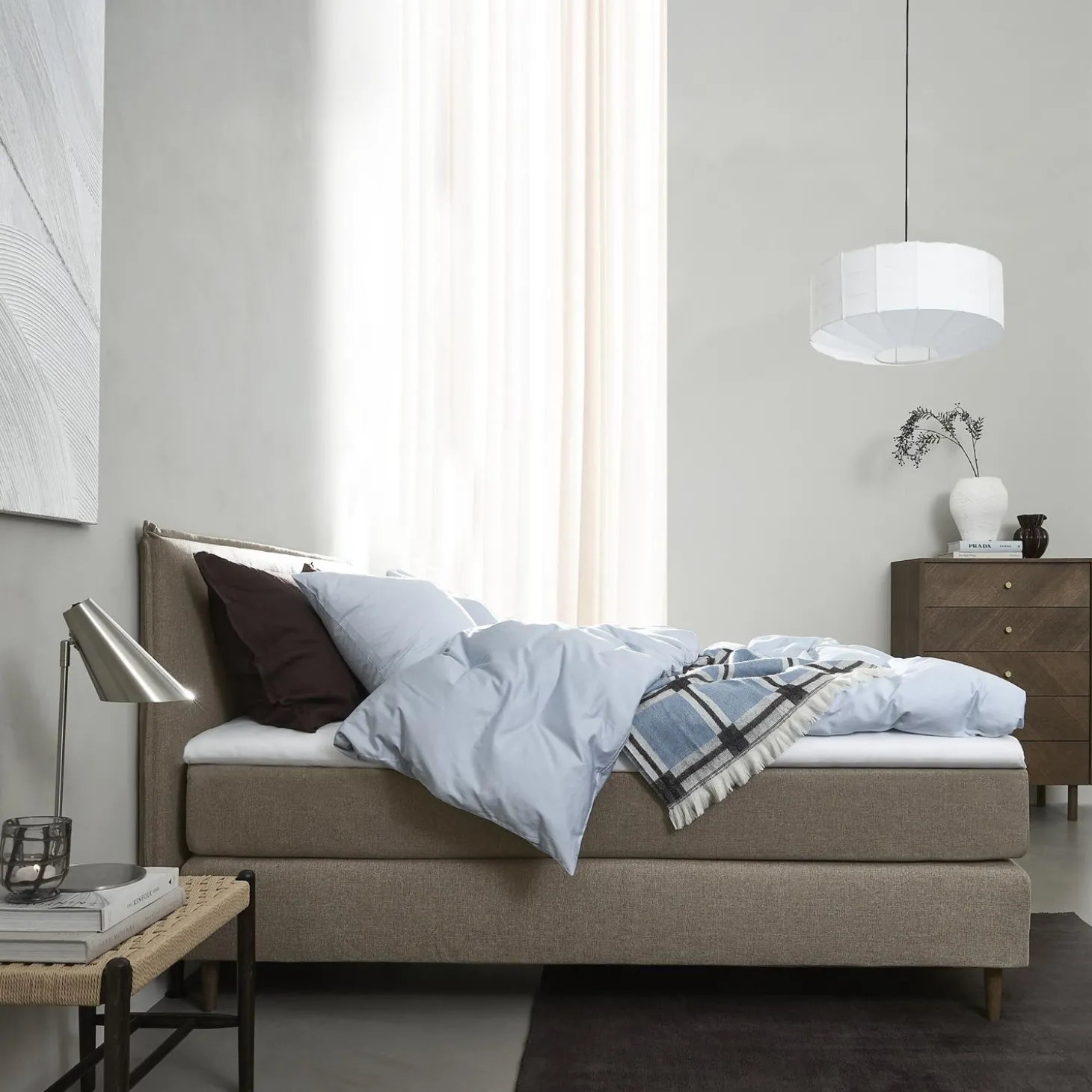 Nocturne Elegant pakketilbud inkl. sengegavl og ben, 180x200 cm kontinentalseng