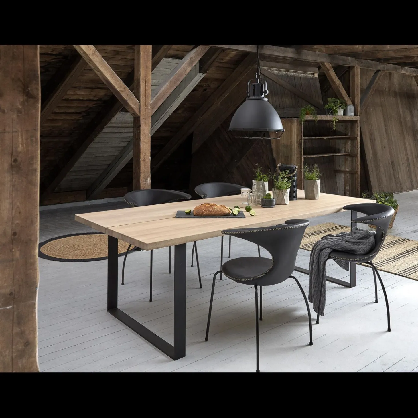 Timber 240 x 100 x 75 cm Spisebord