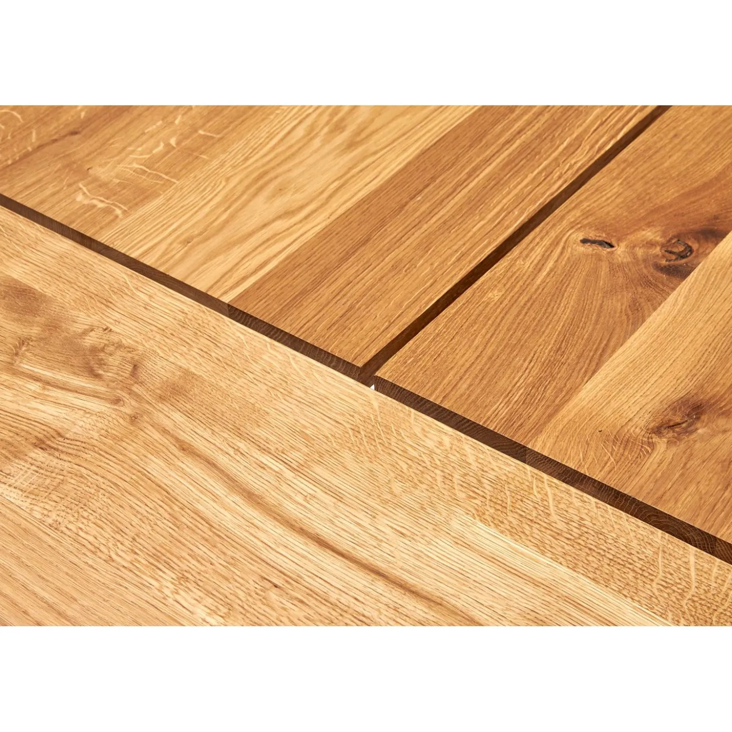 True 200 x 95 x 75 cm Spisebord 200 x 95 x 75 cm